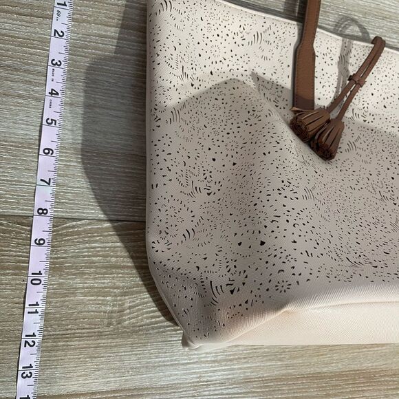 Ulta Beauty Large Tote Bag - Picture 9 of 11